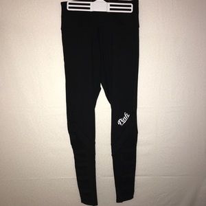 MOVING! MUST GO! VS PINK highwaisted mesh leggings